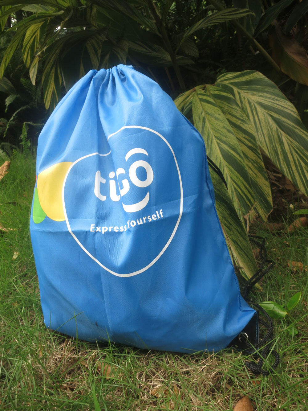Drawstring sports bag polyester 47x38cm image