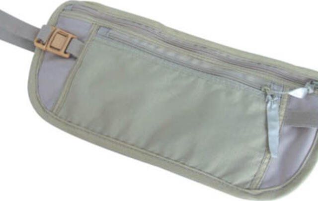 Travel bag (30 x 13.5 cm) image