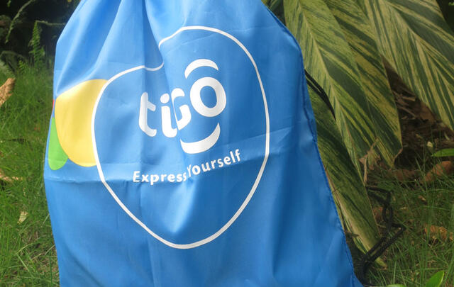 Drawstring sports bag polyester 47x38cm image