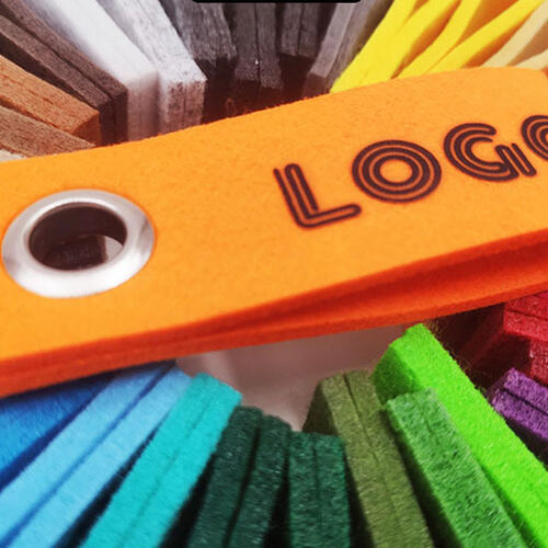 Polyester felt keychain photo